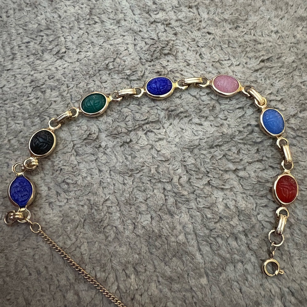 EUC scarab gold tone bracelet with extender